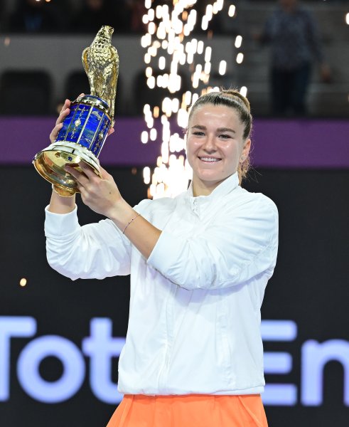 Каролина Мухова победи Виктория Мбоко и вдигна титлата в Доха1