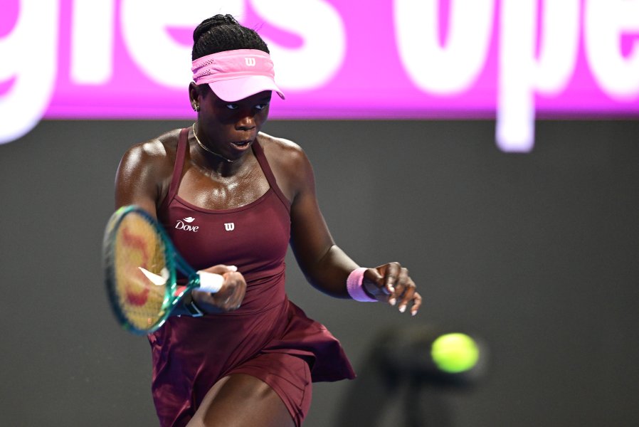 Каролина Мухова победи Виктория Мбоко и вдигна титлата в Доха1