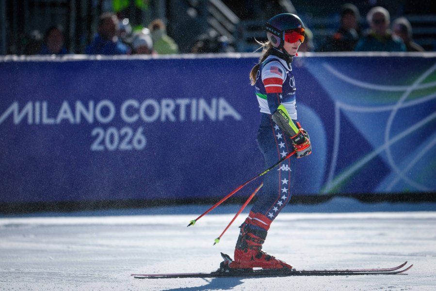 Гигантски слалом за жени с участието на Анина Цурбриген в1