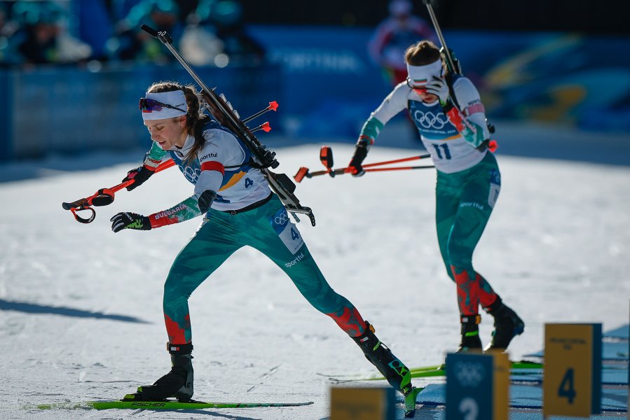 Преследване на 12 5 км в биатлона за жени с1