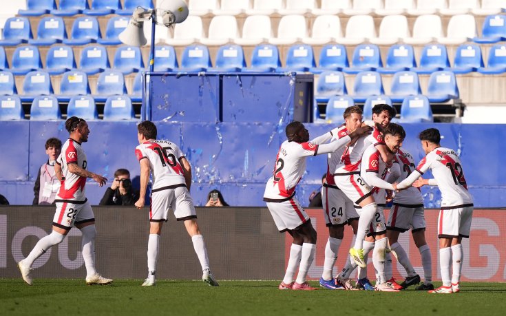 Райо Валекано шокира и надви убедително Атлетико Мадрид