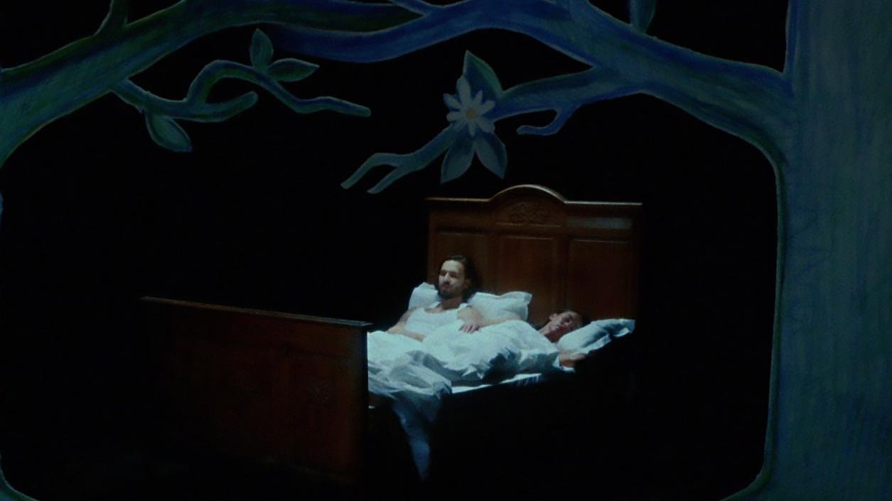 Папи Ханс задава болезнени въпроси в „Непознат“