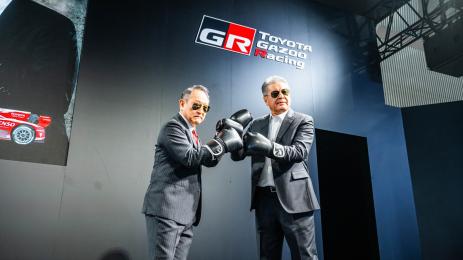 Toyota иска обединение на японската автоиндустрия с цел оцеляването й