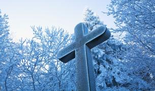 Днес пийте много студена вода - какво повелява традицията на 17 февруари