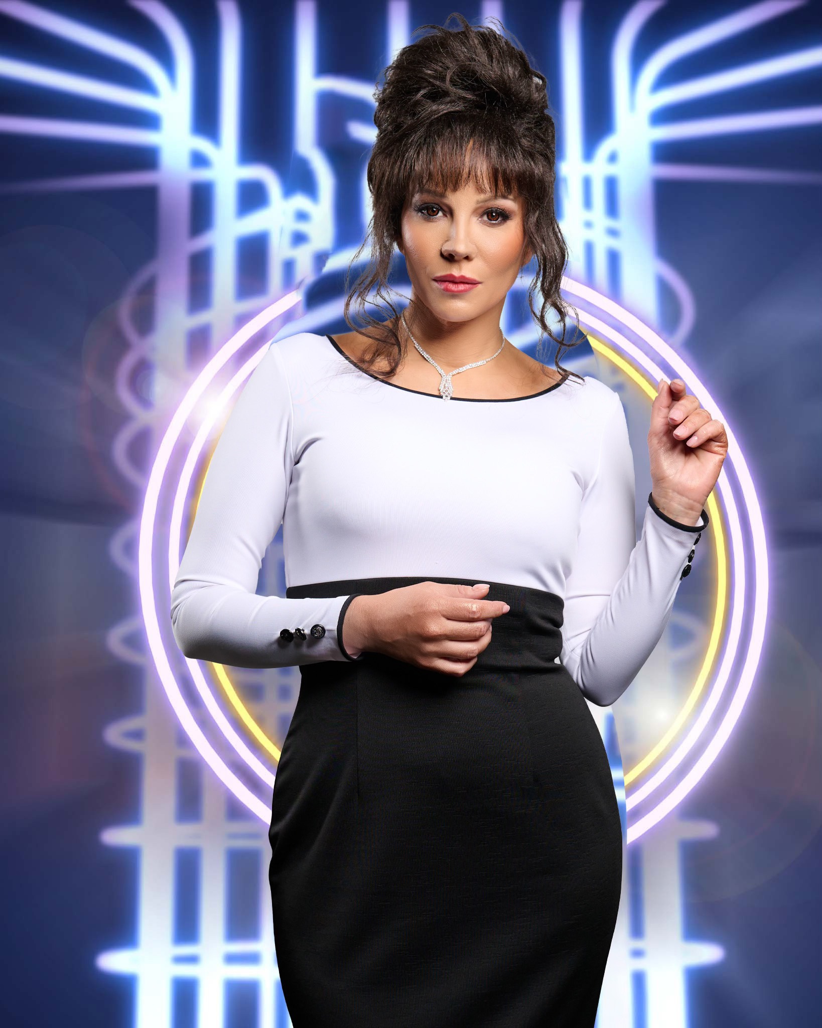 “Смелите имат всичко”!  С този девиз Емилия се впусна в Като две капки вода. Тя излезе на сцената с една от най-великите балади - “I Will Always Love You” на Уитни Хюстън.