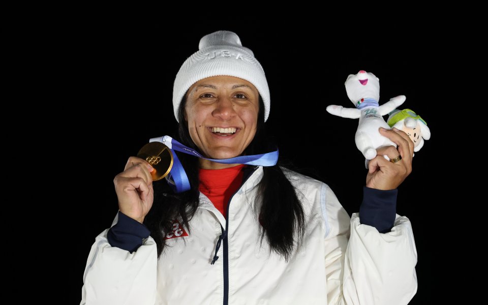 История номер 1 в Милано-Кортина: Злато за 41-годишна майка на две глухи деца