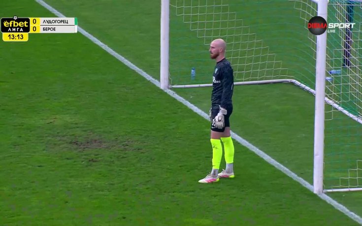 Страхотната намеса на Жауме Валенс срещу Лудогорец