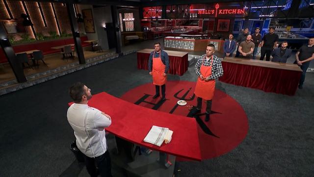 Шеф Ангелов безкомпромисен: Номинира двама още на старта на Hell’s Kitchen 8