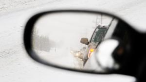 На фона на предупредителните кодове за студ и вятър в