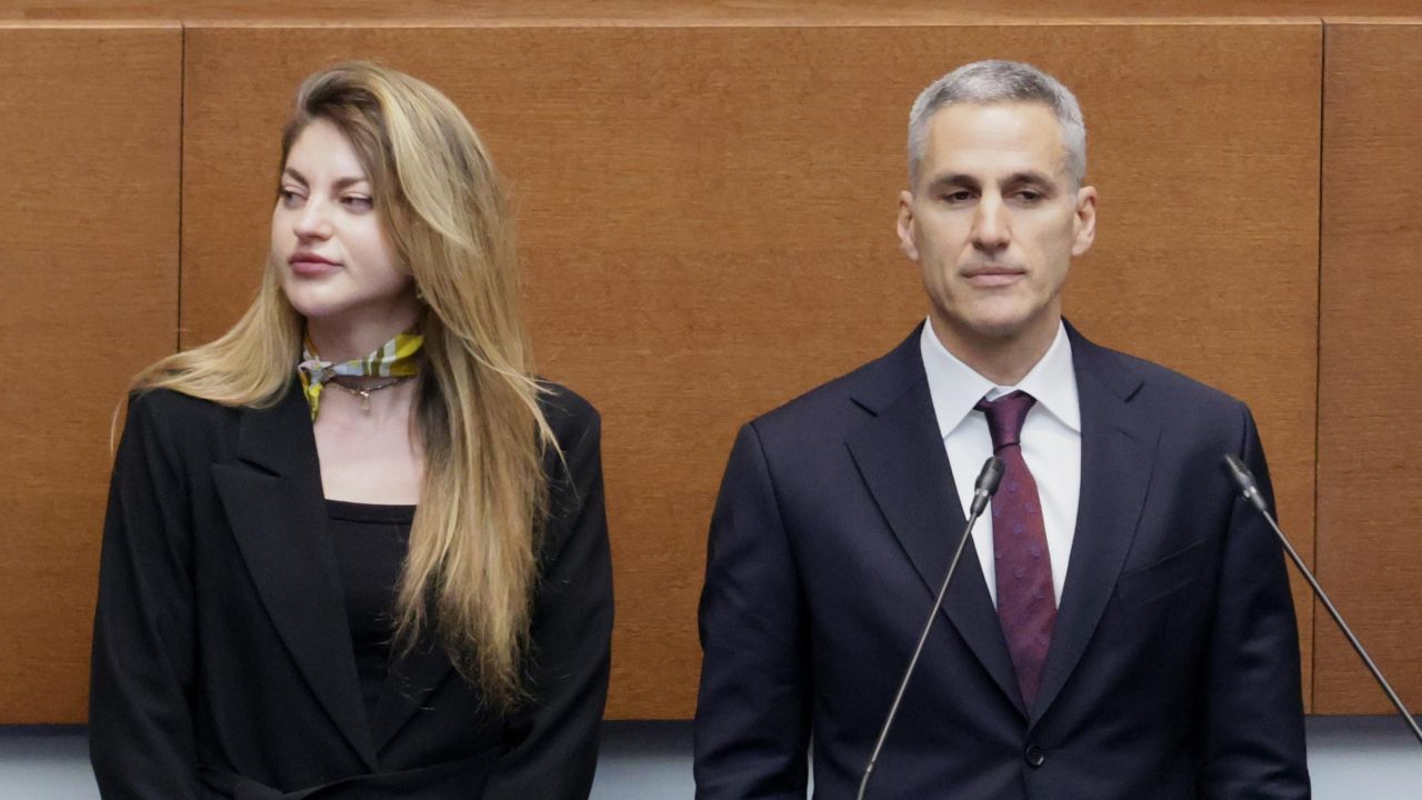 Министрите от служебния кабинет на Андрей Гюров положиха официално клетва пред Народното събрание в присъствието на президента Илияна Йотова.