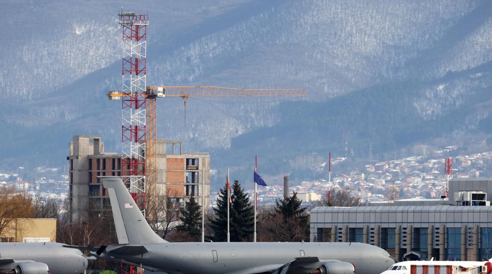 Американските самолети на летище „Васил Левски“ остават до края на юни