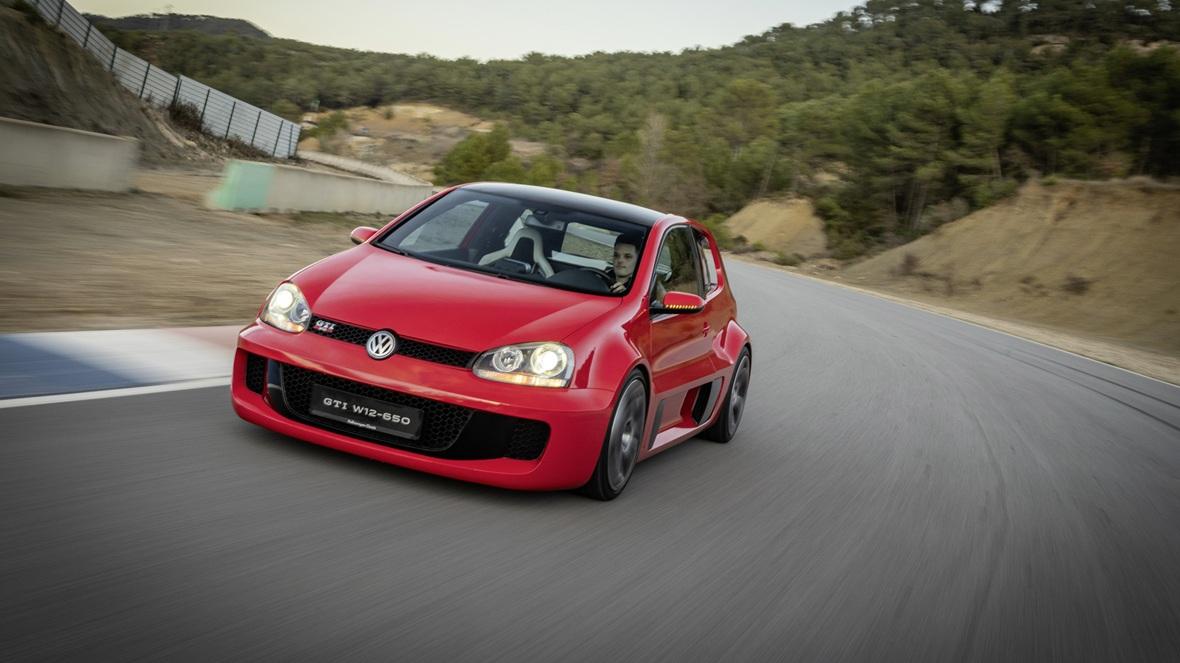 Volkswagen Golf GTI W12 650
