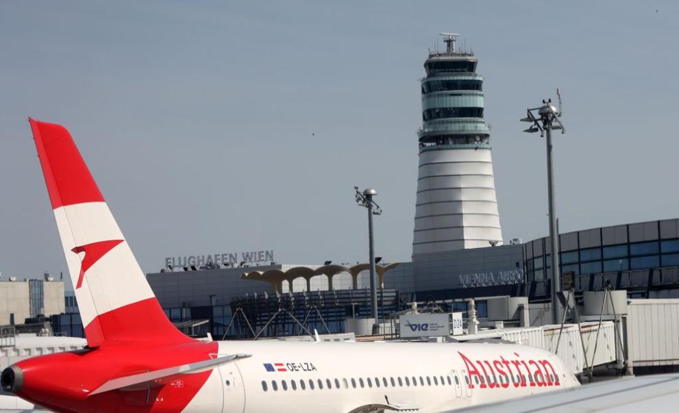 Виенското летище