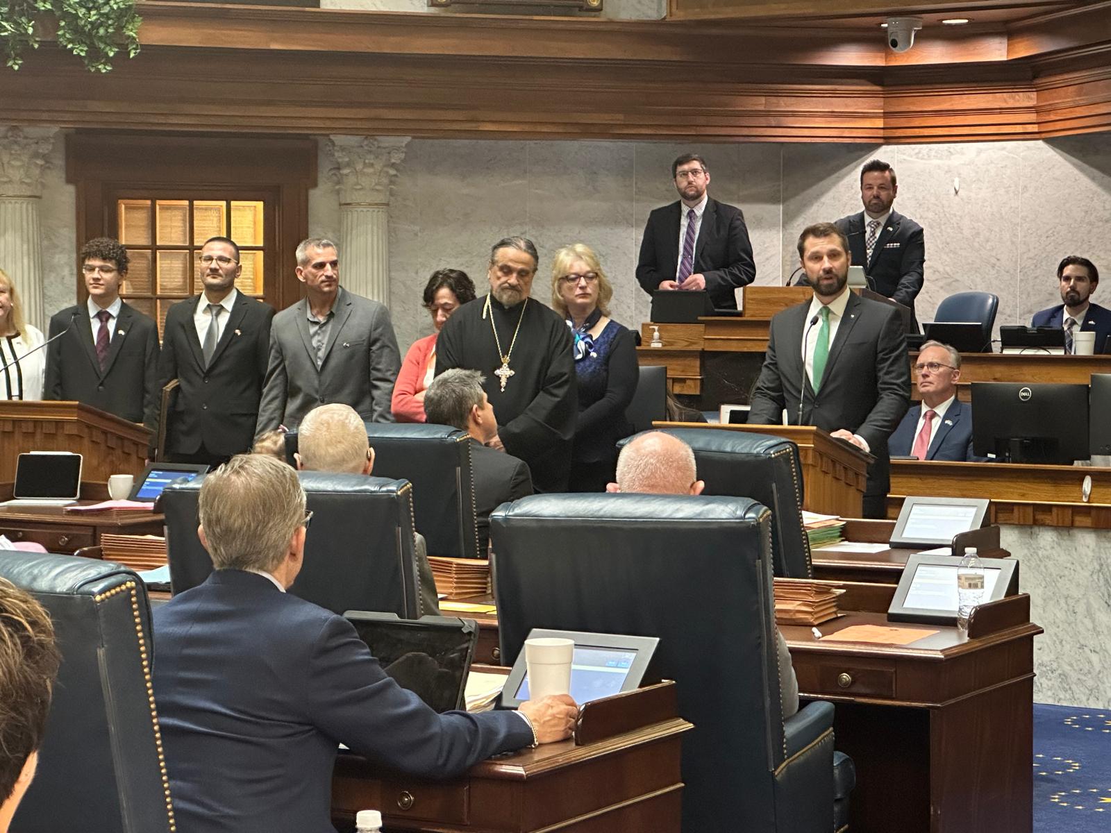 индианаМакедонскиБългари