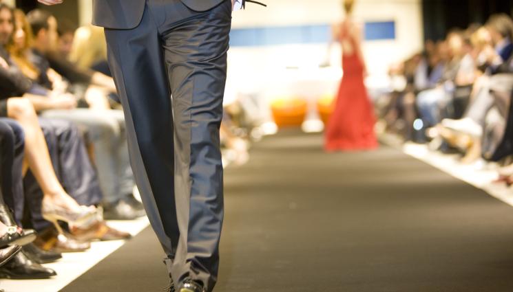 дефиле мъжка мода - ЗА ПЪРВИ ПЪТ В ИСТОРИЯТА: Българин дефилира за Келвин Клайн (СНИМКА)