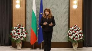 Илияна Йотова на вечерята ифтар по случай Рамазан