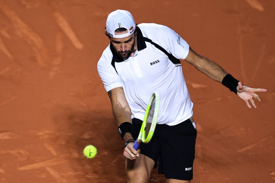 Игнасио Бусе Матео Беретини1