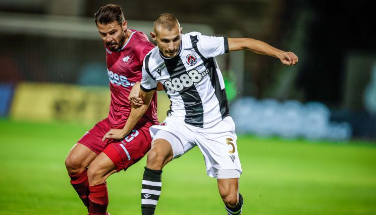 Локомотив София Септември - Отложиха мач от Първа лига, три срещи от Втора лига също няма да се играят