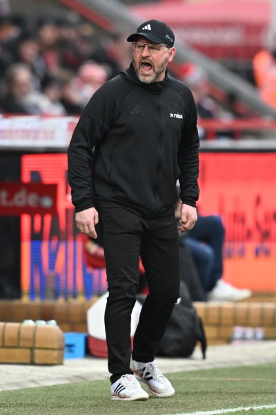 Унион Берлин Байер Леверкузен1