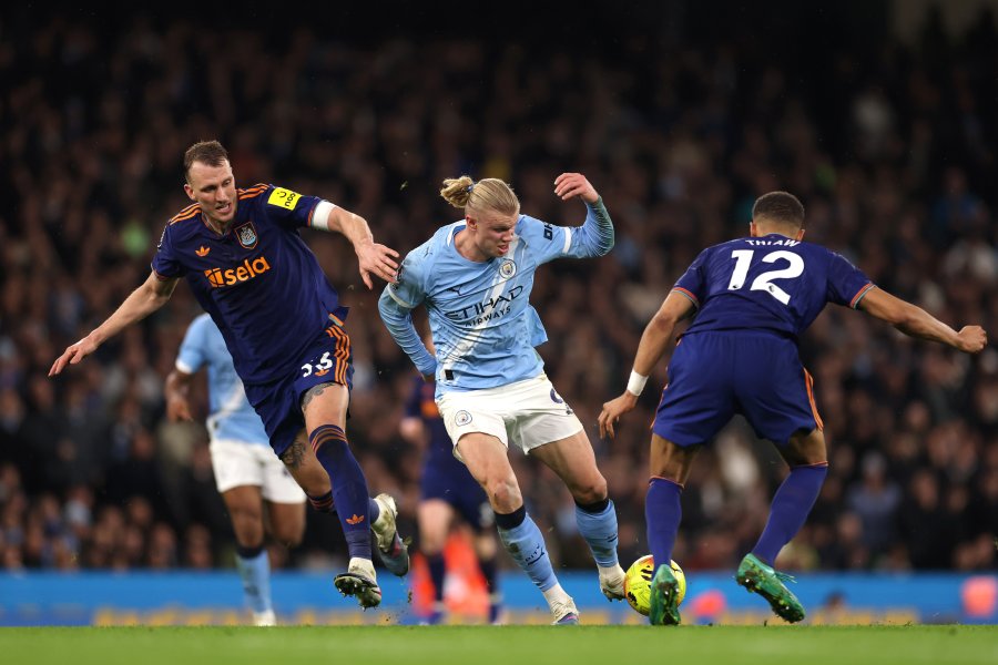 Манчестър Сини Нюкасъл1