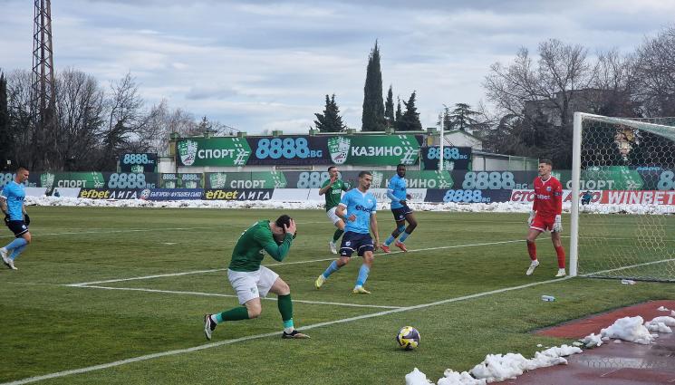 Футбол - Берое продължава да цикли, а Арда надигна глава след 0:0 под Аязмото