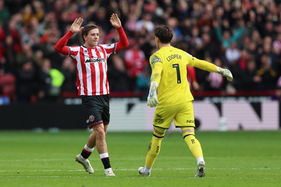 Шефилд Юнайтед Шефилд Уензди1