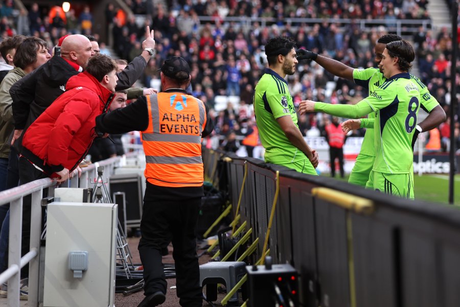 Съндърланд Фулъм1