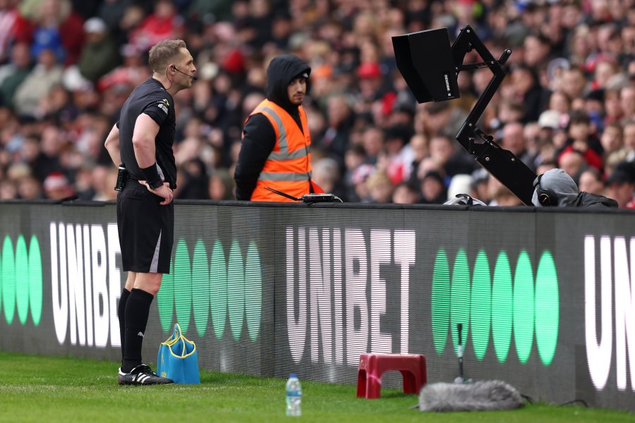 Съндърланд Фулъм1