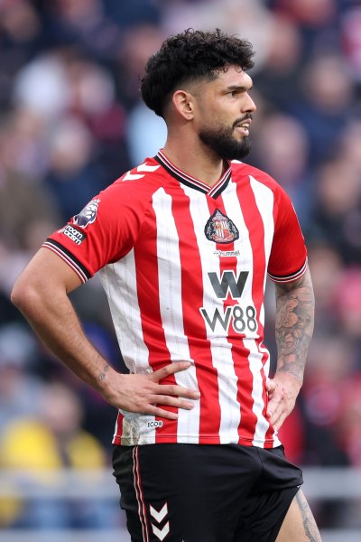 Съндърланд Фулъм1