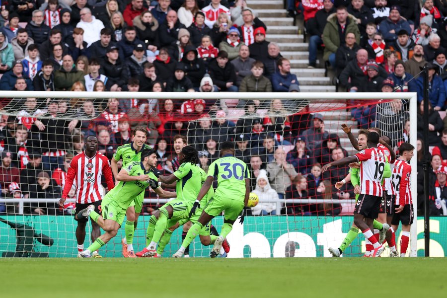 Съндърланд Фулъм1