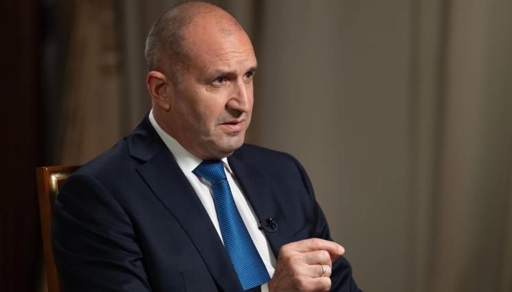 Румен Радев - Радев пред германския 