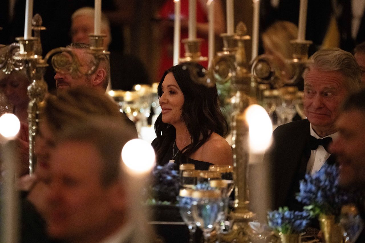 <p>Вечеря под обсада: Тръмп атакува съда и демократите по време на банкет в Белия дом</p>