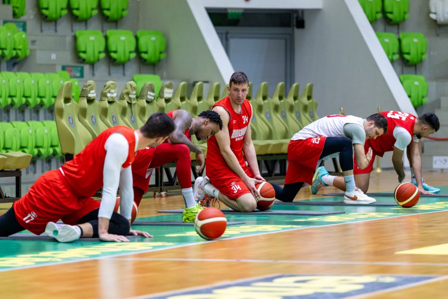 Открита тренировка на националния отбор на България по баскетбол в1