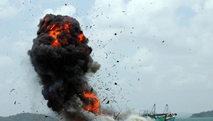 a - НОВ УДАР: САЩ взривиха лодка на наркотрафиканти в Карибско море (ВИДЕО)