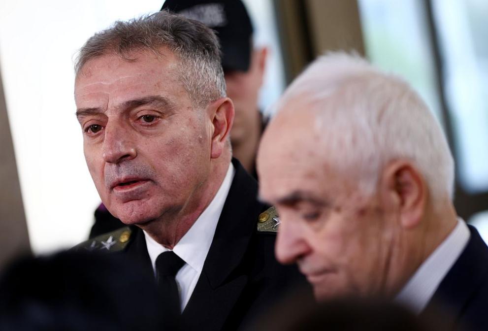Американски военни самолети не са летели, докато летище Васил Левски“