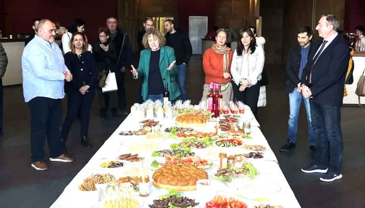 Биопродукти - Биопроизводители изненадват със сладолед със спирулина, лютеница с петмез и гурме терин колаген