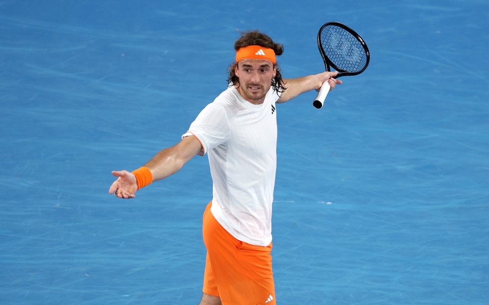 Французин детронира Циципас още на старта в Дубай, Медведев си осигури среща с Вавринка