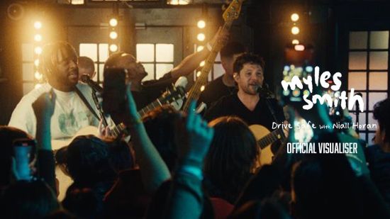 Myles Smith официално представя новото си парче - „Drive Safe“