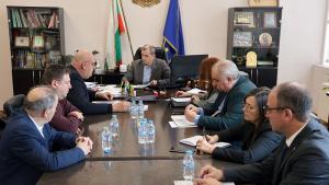 Министърът на здравеопазването Михаил Околийски и БЛС