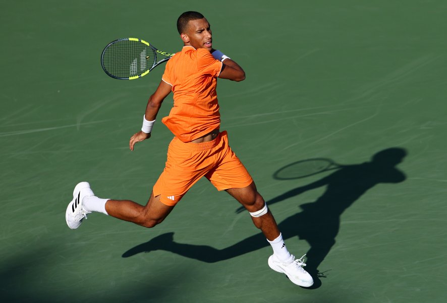 Феликс Оже Алиасим Иржи Лехечка1