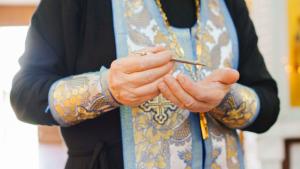 православен монах