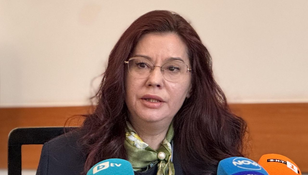 Уволниха директора на "Медицински надзор" Иванка Динева