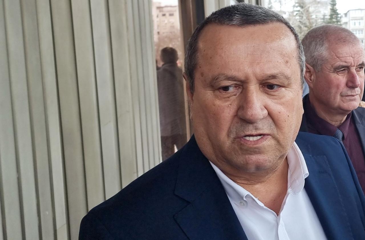 Хасан Адемов