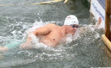 Цанко Цанков влиза в ледената битка на Световното първенство