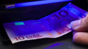 фалшиво евро