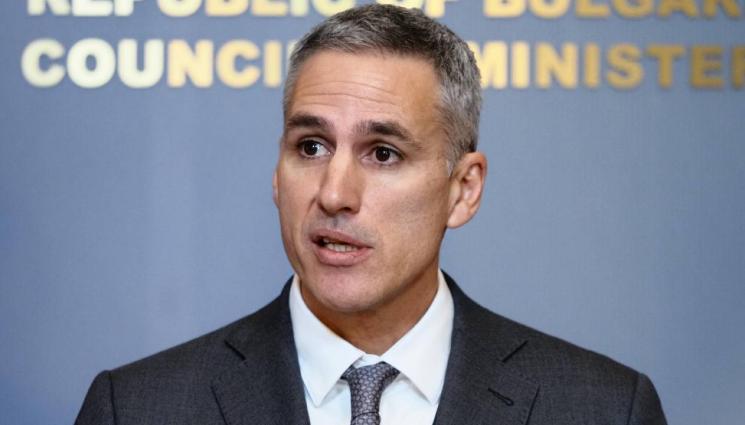 гюров - ПРЕМИЕРЪТ ГЮРОВ: И моята сметка за ток скочи! (ВИДЕО)