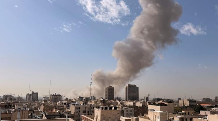 Израел атакува Иран