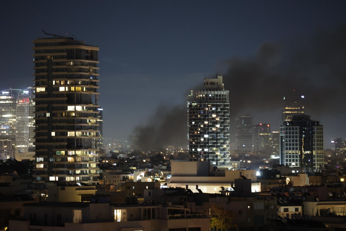 Взривове в централен Израел, Йерусалим и Рамала