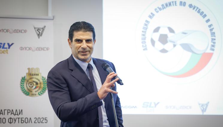 Футбол - Георги Иванов: Първенството ми харесва, не носим вина за терените