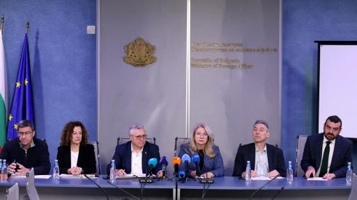 1397 български туристи се намират в Близкия изток, блокирани на Малдивите, Сейшелите, Тайланд